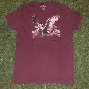 American Eagle medium size t shirt